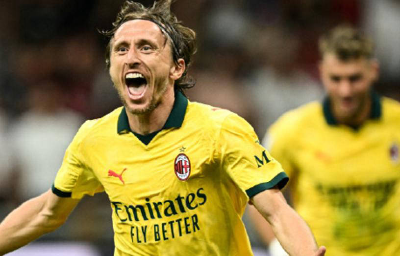 AC米兰2-0博洛尼亚,莫德里奇建功,领跑意甲积分榜