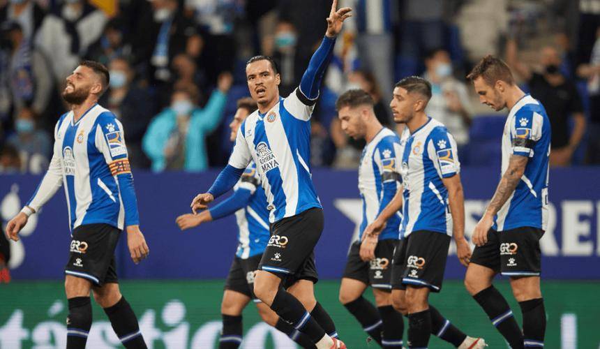 西甲保级生死劫!巴伦西亚主场两连胜迎苦主,奥维耶多 3 连败遇锋线救星?