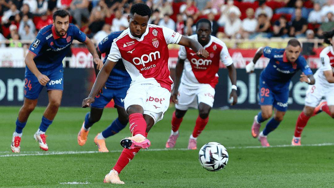 巴萨捡到宝!法蒂在法甲涅槃重生,英超球队排队求购!